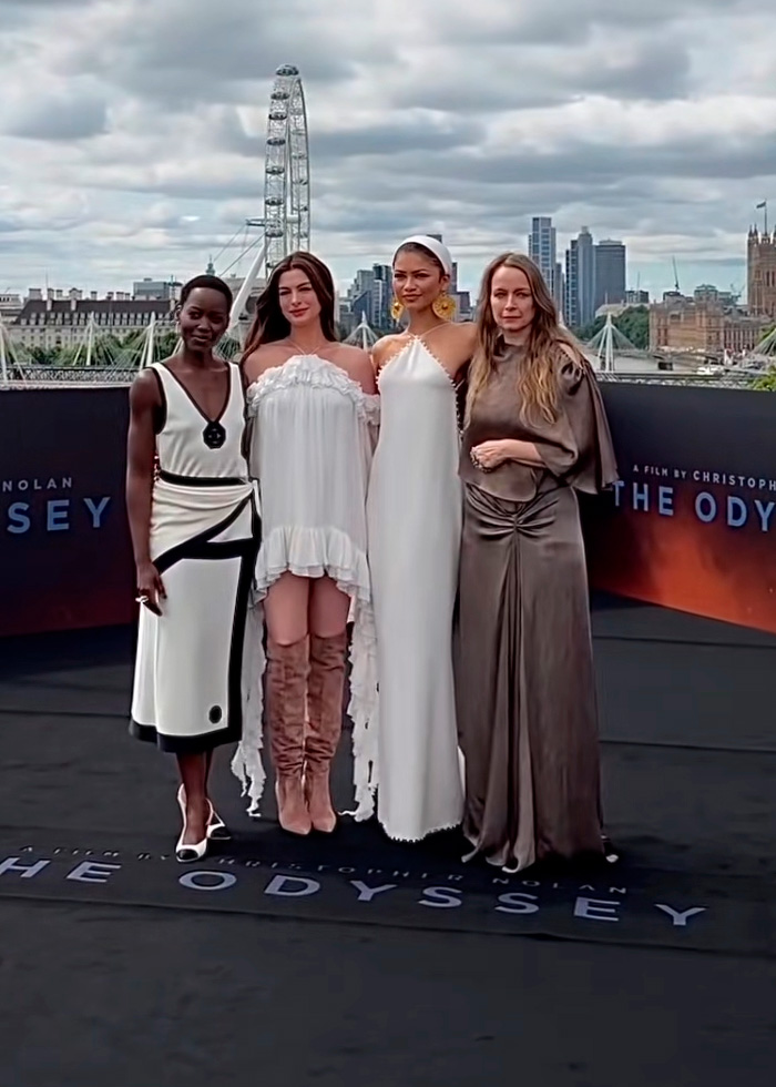 “They Look Like Tinfoil”: Zendaya Sparks Controversy Over Wearing 3,000-Year-Old Earrings To Promote The Odyssey “They Look Like Tinfoil”: Zendaya Sparks Controversy Over Wearing 3,000-Year-Old Earrings To Promote The Odyssey