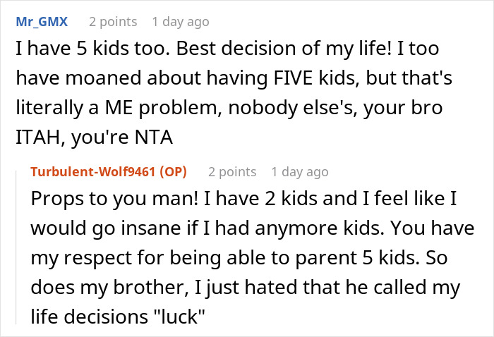 Dad Of Five Says His Brother Is Lucky To Travel So Much, Doesn’t Like The Reason Why Dad Of Five Says His Brother Is Lucky To Travel So Much, Doesn’t Like The Reason Why
