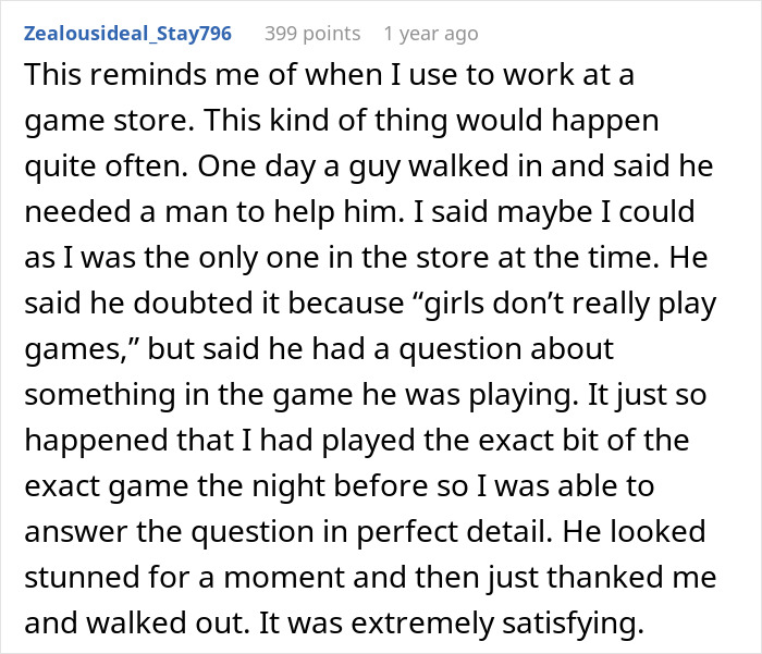Customer Demands Help From A Man, Leaves Woman Rolling Her Eyes Customer Demands Help From A Man, Leaves Woman Rolling Her Eyes