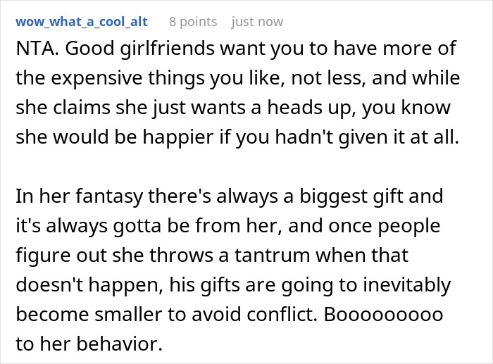 Woman Convinced Boyfriend’s Sister Is Trying To Outshine Her, Furious Over Her “Childish” Gift Woman Convinced Boyfriend’s Sister Is Trying To Outshine Her, Furious Over Her “Childish” Gift