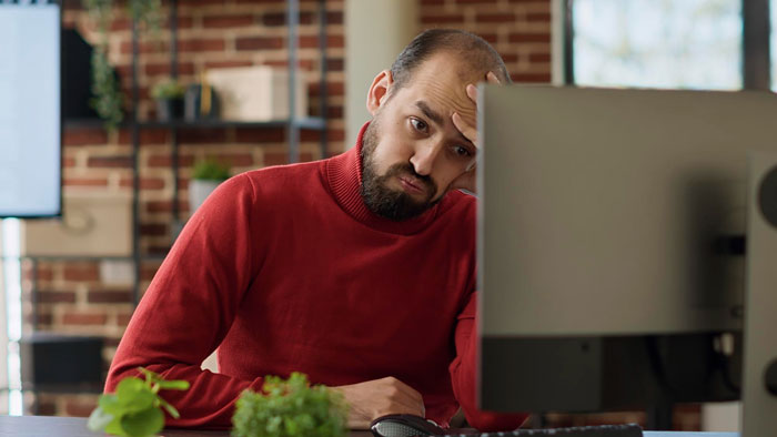 Best Worker Puts Company In A Jam After Deciding To Quit As They Punish Him For Doing More Work Best Worker Puts Company In A Jam After Deciding To Quit As They Punish Him For Doing More Work