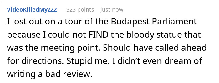 Entitled Tourists Decide To Make Everyone Wait For Them, Shocked When Tour Guide Starts Anyway Entitled Tourists Decide To Make Everyone Wait For Them, Shocked When Tour Guide Starts Anyway