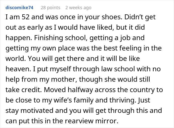 Narcissist Mom Attacks 19YO Daughter And Calls Cops, They Blacklist Her After Realizing The Truth Narcissist Mom Attacks 19YO Daughter And Calls Cops, They Blacklist Her After Realizing The Truth