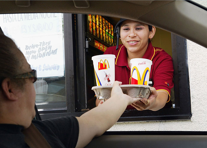 Simple McDonald’s Sign Sparks Nationwide Debate About Language And Culture Simple McDonald’s Sign Sparks Nationwide Debate About Language And Culture