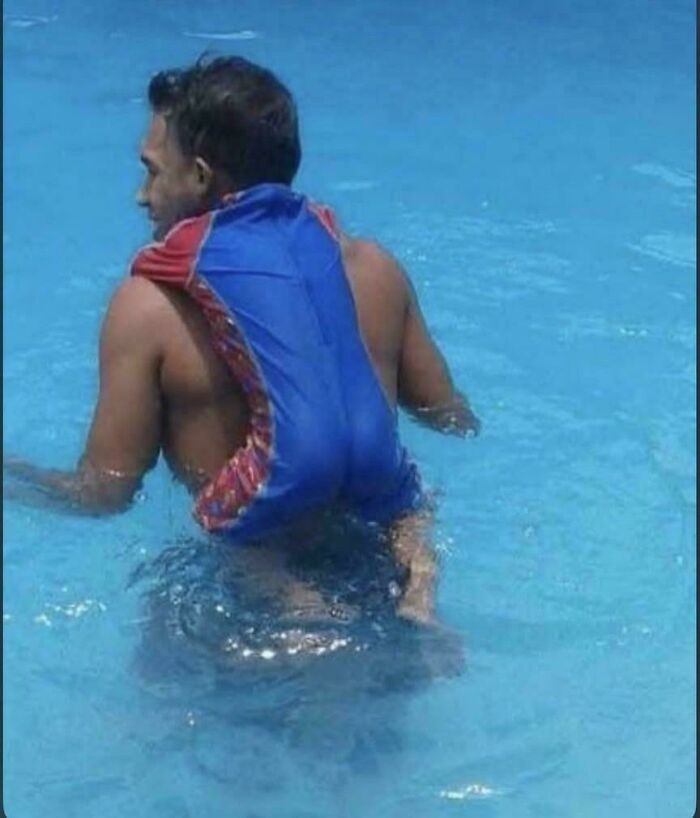 109 Photos That Completely Confused People Until They Looked A Little Closer 109 Photos That Completely Confused People Until They Looked A Little Closer