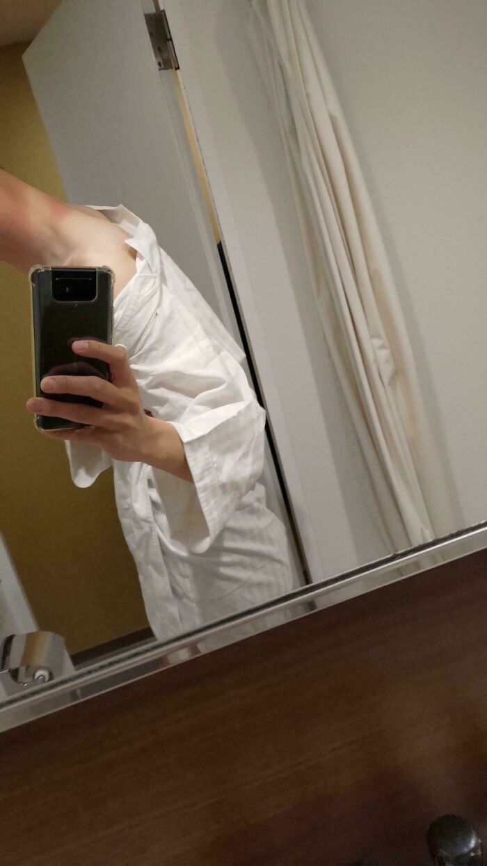 109 Photos That Completely Confused People Until They Looked A Little Closer 109 Photos That Completely Confused People Until They Looked A Little Closer