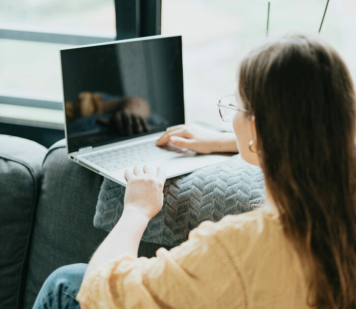 “I Should Get Parole In 90 Days”: 44 Crazy Things Women Have Put On Their Dating Profiles “I Should Get Parole In 90 Days”: 44 Crazy Things Women Have Put On Their Dating Profiles