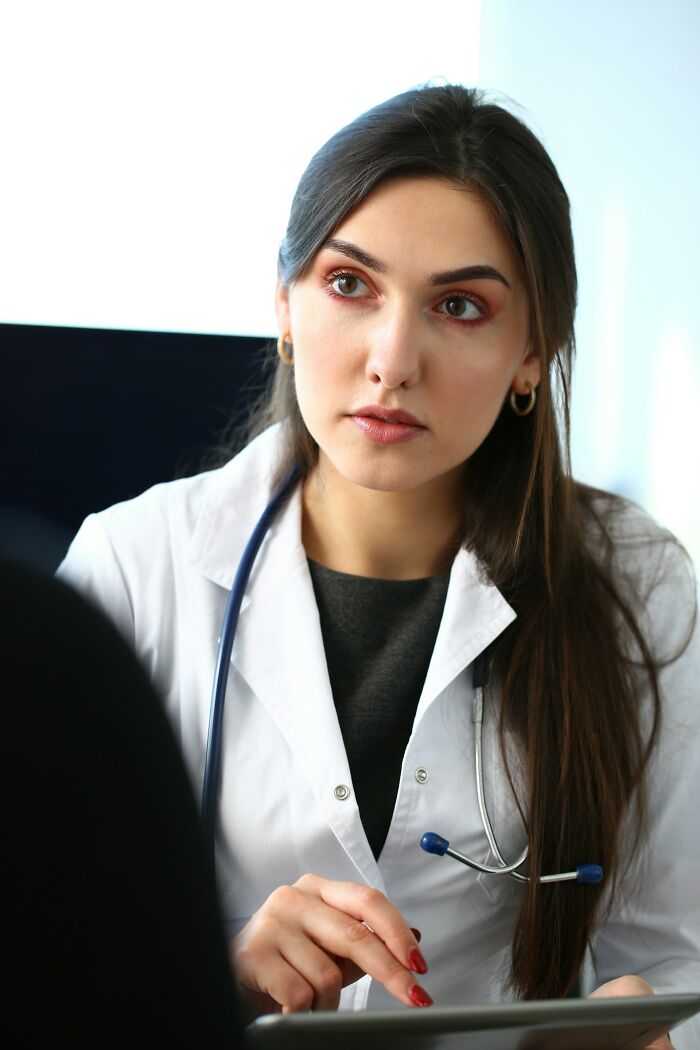 26 Stories About What Doctors Do When They Are Convinced A Patient Is Faking It 26 Stories About What Doctors Do When They Are Convinced A Patient Is Faking It