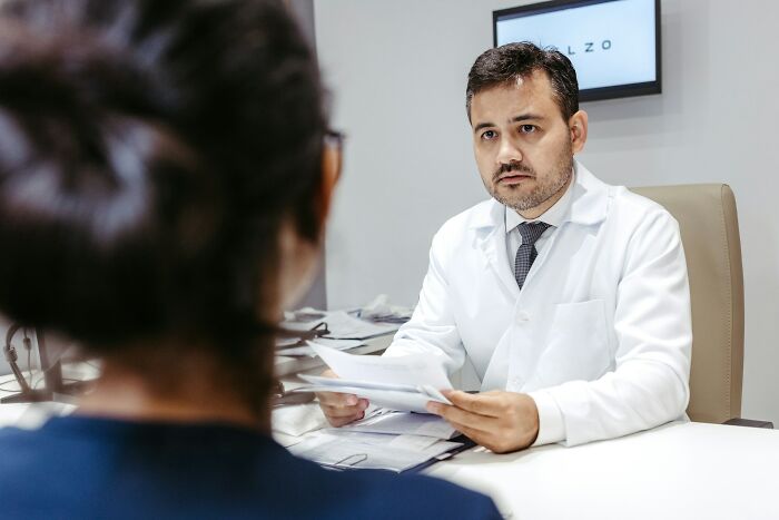 26 Stories About What Doctors Do When They Are Convinced A Patient Is Faking It 26 Stories About What Doctors Do When They Are Convinced A Patient Is Faking It