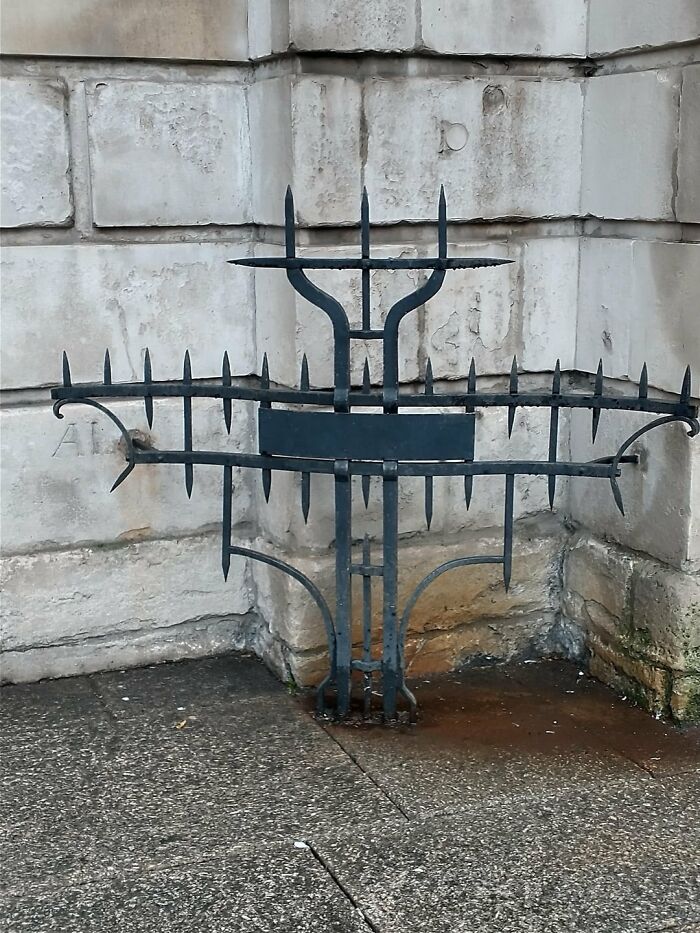 52 Times Urban Designers Forgot To Think About People’s Comfort And Happiness 52 Times Urban Designers Forgot To Think About People’s Comfort And Happiness