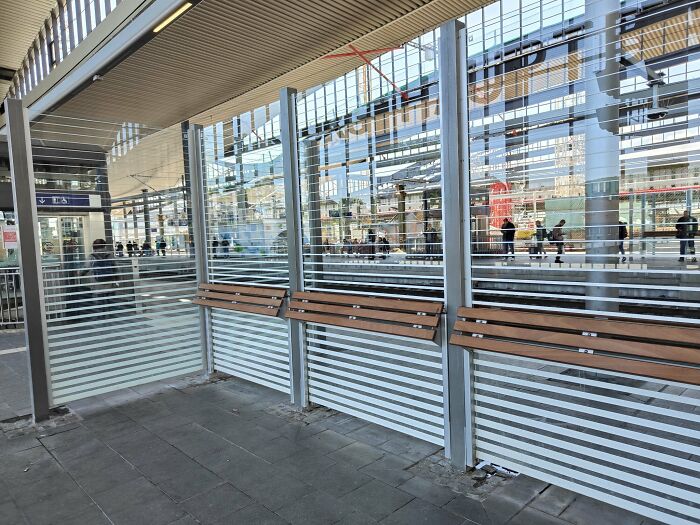 52 Times Urban Designers Forgot To Think About People’s Comfort And Happiness 52 Times Urban Designers Forgot To Think About People’s Comfort And Happiness