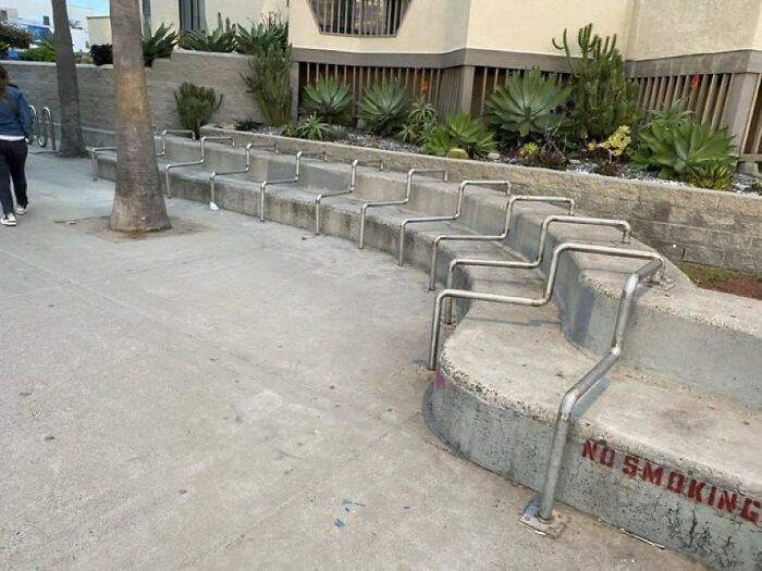 52 Times Urban Designers Forgot To Think About People’s Comfort And Happiness 52 Times Urban Designers Forgot To Think About People’s Comfort And Happiness