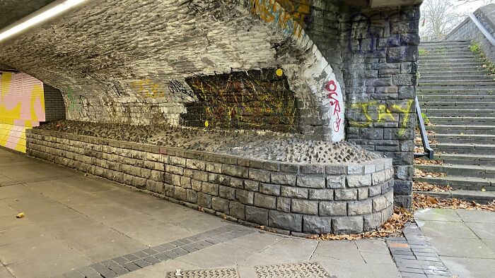 52 Times Urban Designers Forgot To Think About People’s Comfort And Happiness 52 Times Urban Designers Forgot To Think About People’s Comfort And Happiness