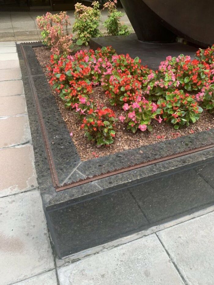 52 Times Urban Designers Forgot To Think About People’s Comfort And Happiness 52 Times Urban Designers Forgot To Think About People’s Comfort And Happiness