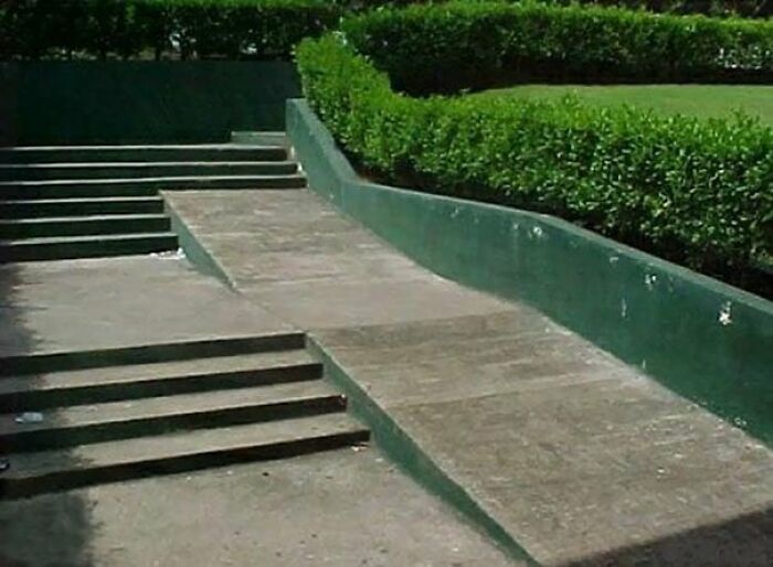 52 Times Urban Designers Forgot To Think About People’s Comfort And Happiness 52 Times Urban Designers Forgot To Think About People’s Comfort And Happiness