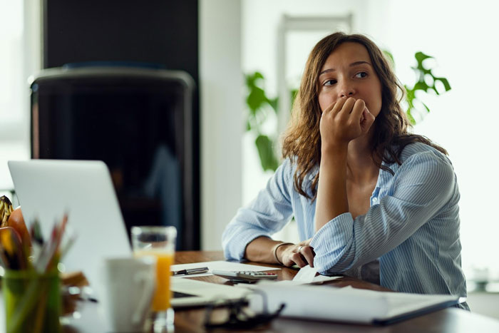 Guy Cheats On Pregnant Wife With Young Coworker, Uses 4YO To Manipulate Wife Into Forgiving Him Guy Cheats On Pregnant Wife With Young Coworker, Uses 4YO To Manipulate Wife Into Forgiving Him