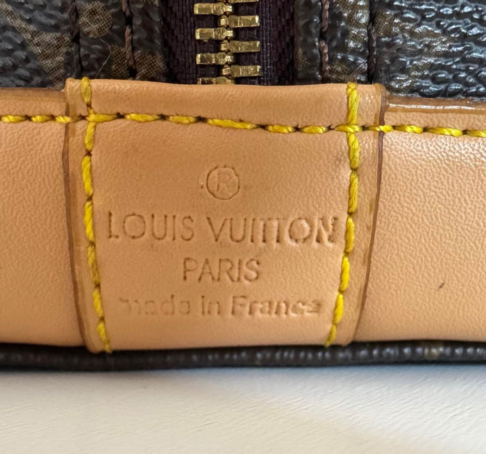 Woman Trusted Best Friend With Sentimental Designer Bag, Ends Up Getting A Fake One Back Woman Trusted Best Friend With Sentimental Designer Bag, Ends Up Getting A Fake One Back