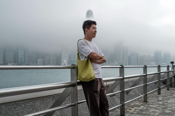 35 New And Unbelievable Street Coincidences Caught On Camera By Edas Wong 35 New And Unbelievable Street Coincidences Caught On Camera By Edas Wong