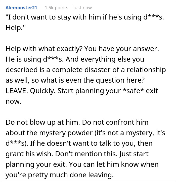 Bride-To-Be Finds A Bag Of Mystery Powder In Her Fianc&eacute;’s Pocket, Starts Connecting Painful Dots