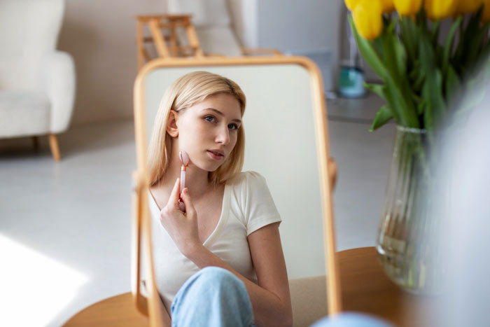 Young Girls Are Obsessed With Flawless Skin, But They Are Falling Deep Down The Cosmeticorexia Rabbit Hole