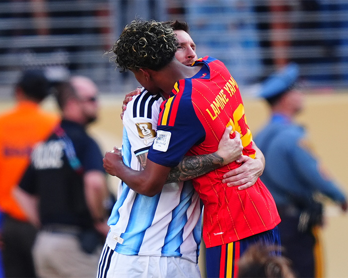 “If You’re A Woman, You Know”: World Cup Hero’s Treatment Of Girlfriend After Final Win Enrages Female Fans “If You’re A Woman, You Know”: World Cup Hero’s Treatment Of Girlfriend After Final Win Enrages Female Fans