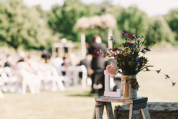 57 Weddings People Really Regret Spending Their Time And Money On 57 Weddings People Really Regret Spending Their Time And Money On