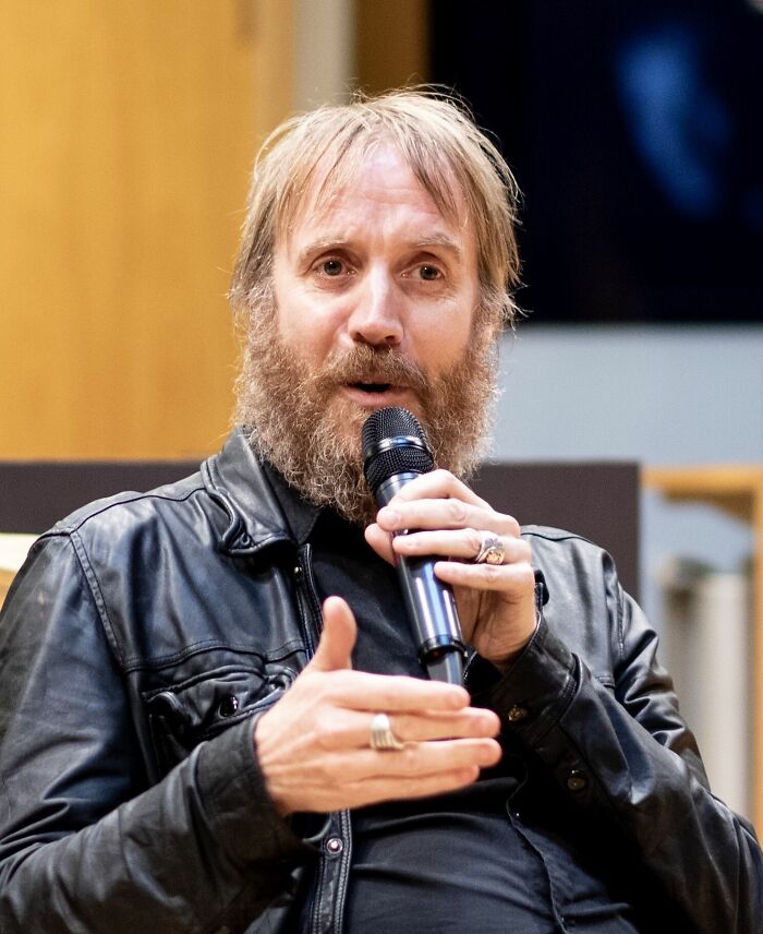 Rhys Ifans: Bio And Career Highlights Rhys Ifans: Bio And Career Highlights