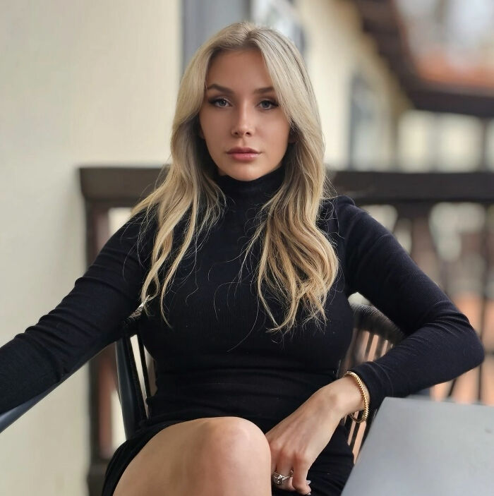 &ldquo;I Was 17&rdquo;: Courtney Stodden Calls Out &lsquo;Seinfeld&rsquo; Star For &ldquo;Inappropriate Comedy Sketch