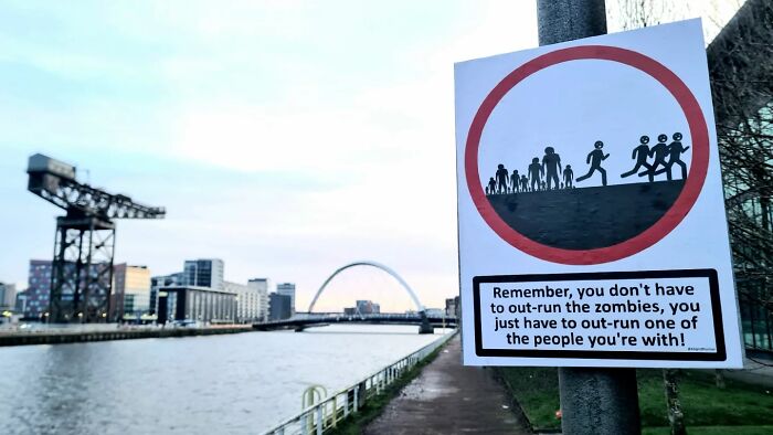 This Artist Put Up 37 Brilliantly Absurd Signs That Look Official Until You Actually Read Them This Artist Put Up 37 Brilliantly Absurd Signs That Look Official Until You Actually Read Them