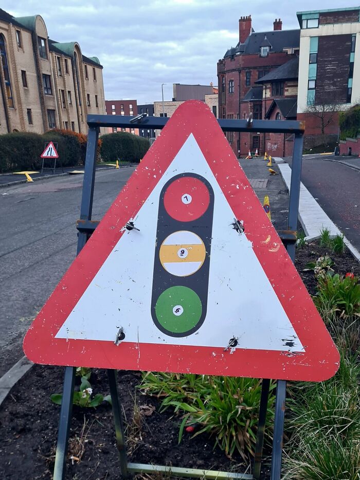 This Artist Put Up 37 Brilliantly Absurd Signs That Look Official Until You Actually Read Them This Artist Put Up 37 Brilliantly Absurd Signs That Look Official Until You Actually Read Them