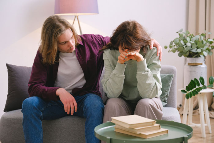 Daughter Loses Half A Million Dollar College Fund After Calling Her Aunt A Homewrecker Daughter Loses Half A Million Dollar College Fund After Calling Her Aunt A Homewrecker