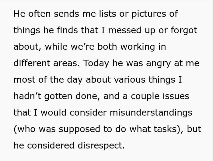 Guy Tells GF She Missed Missing Business Sign, She Finds Video Of Him Removing It Minutes Earlier Guy Tells GF She Missed Missing Business Sign, She Finds Video Of Him Removing It Minutes Earlier