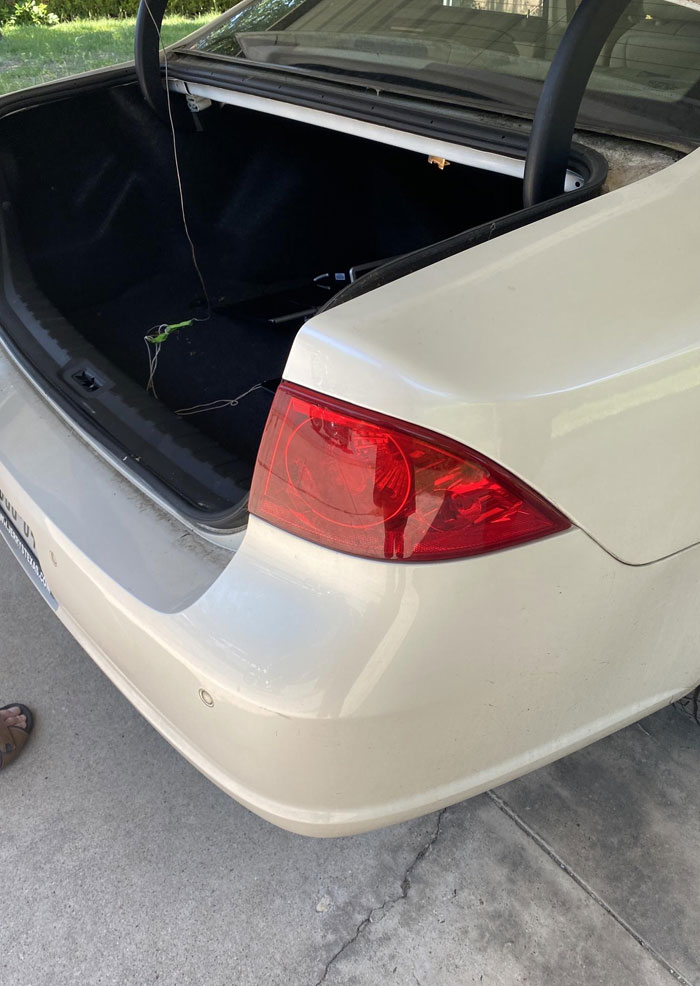 Psycho MIL Hell-Bent On Kicking Out Son’s Fam, Arrested After Trying To Steal DIL’s $6K Electronics Psycho MIL Hell-Bent On Kicking Out Son’s Fam, Arrested After Trying To Steal DIL’s $6K Electronics