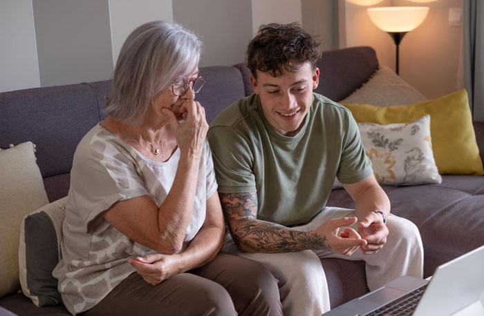 Dad Terrified Thinking He Lost His Son, Beyond Furious As Grandma Just Took Him Without Asking Dad Terrified Thinking He Lost His Son, Beyond Furious As Grandma Just Took Him Without Asking