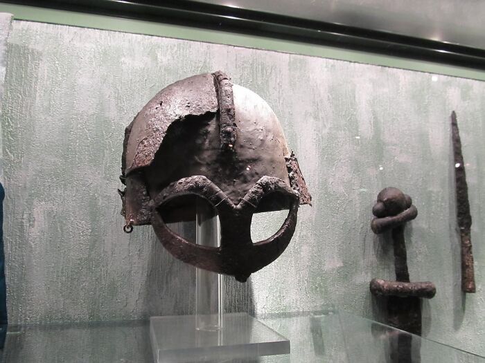 51 Historical Myths People Still Repeat Despite Having The Entire Internet For Fact-Checking
