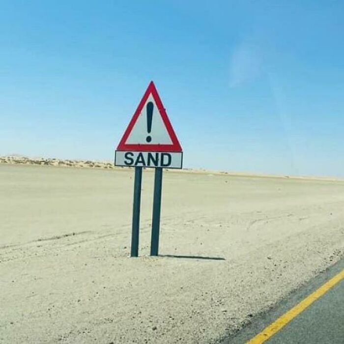 77 Signs That Hilariously Failed At The One Thing They Were Supposed To Do