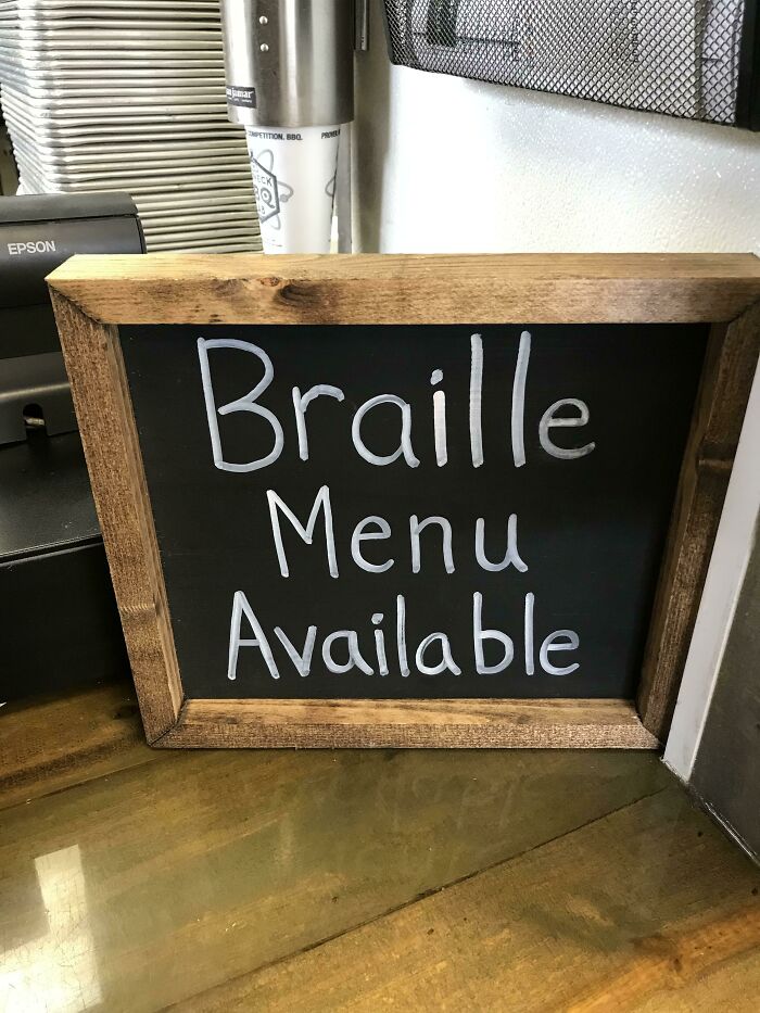 77 Signs That Hilariously Failed At The One Thing They Were Supposed To Do