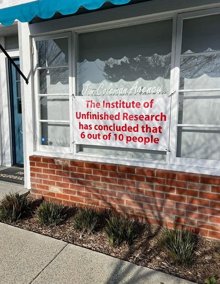 77 Signs That Hilariously Failed At The One Thing They Were Supposed To Do