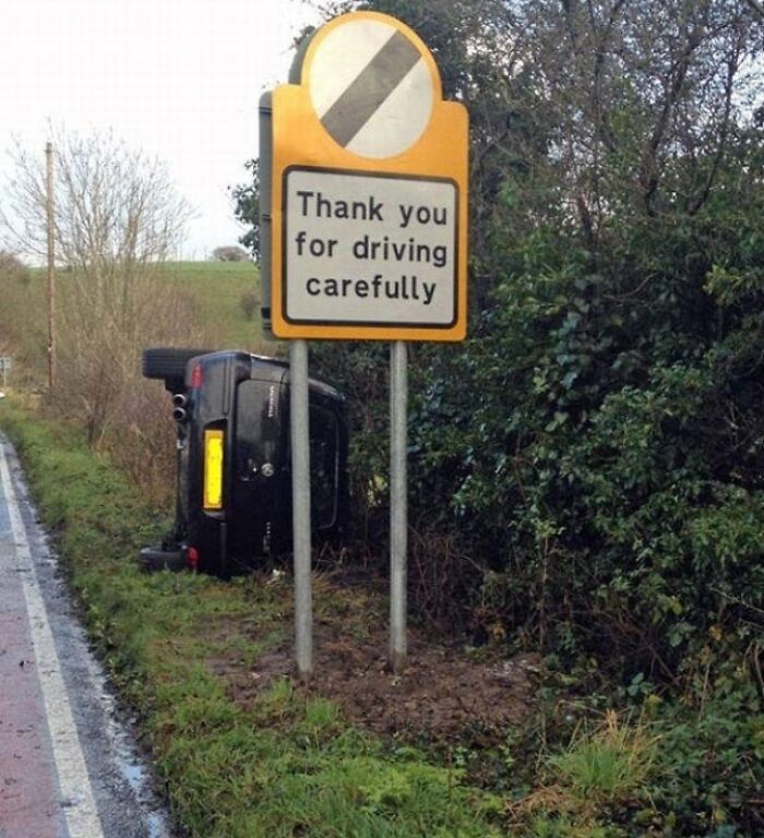 77 Signs That Hilariously Failed At The One Thing They Were Supposed To Do