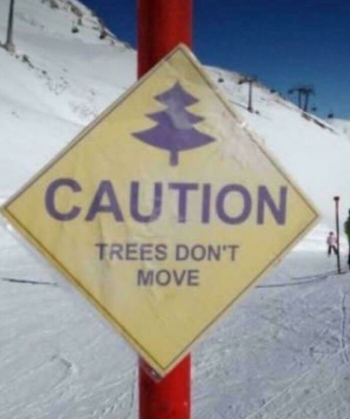 77 Signs That Hilariously Failed At The One Thing They Were Supposed To Do