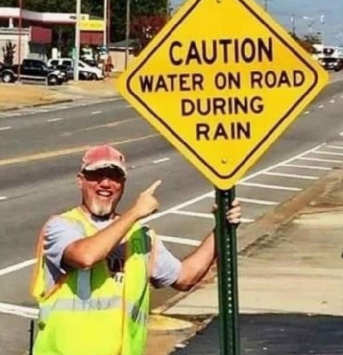 77 Signs That Hilariously Failed At The One Thing They Were Supposed To Do