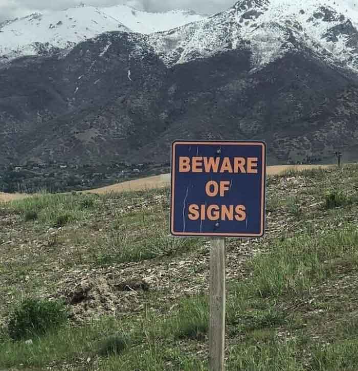 77 Signs That Hilariously Failed At The One Thing They Were Supposed To Do