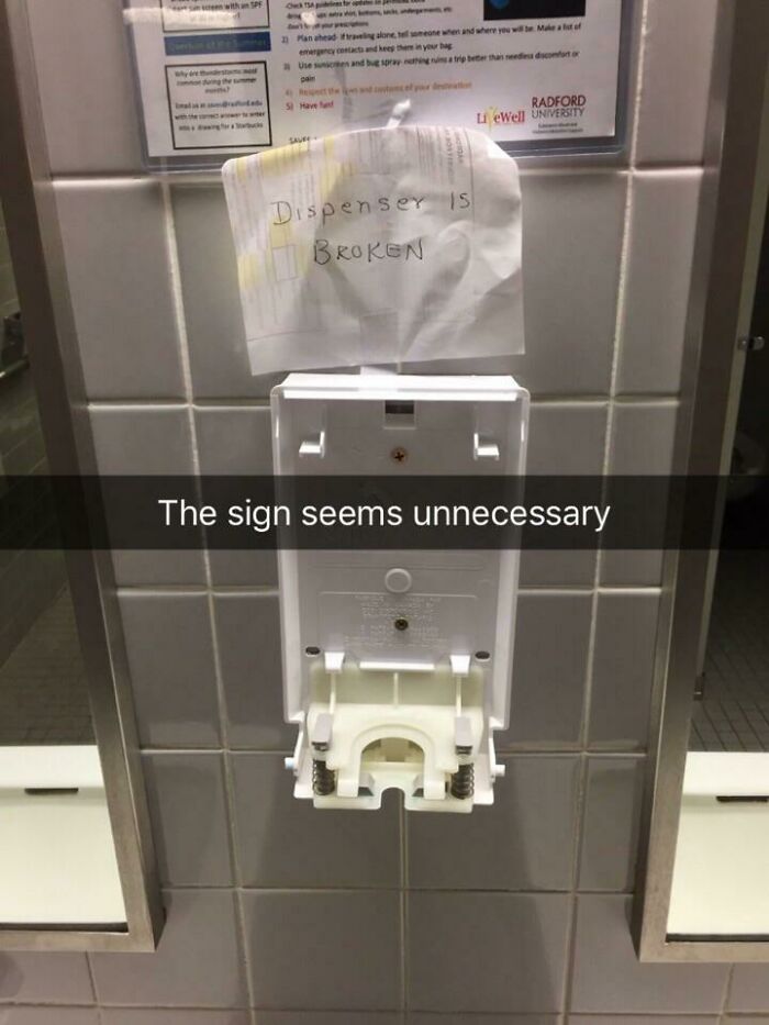 77 Signs That Hilariously Failed At The One Thing They Were Supposed To Do