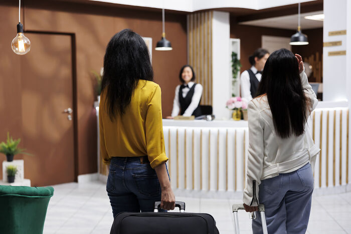 58 Wild Stories Of Why People Got Fired From Their Jobs