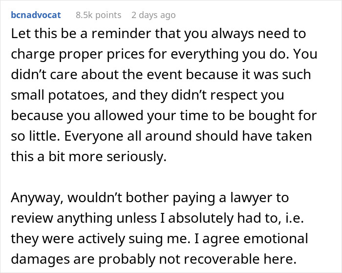 Amateur Photographer Signs A Contract And Then Doesn’t Show Up To Wedding: “They Want To Sue Me Now” Amateur Photographer Signs A Contract And Then Doesn’t Show Up To Wedding: “They Want To Sue Me Now”