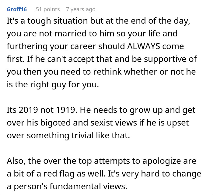 Guy Panics When He Notices What He Sent His Girlfriend Instead Of His Best Friend Guy Panics When He Notices What He Sent His Girlfriend Instead Of His Best Friend