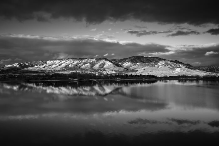 Meet The Winners: 25 Of The Best Black And White Photographs As Selected By AAP Magazine Meet The Winners: 25 Of The Best Black And White Photographs As Selected By AAP Magazine