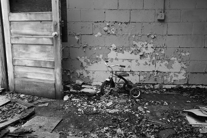 Meet The Winners: 25 Of The Best Black And White Photographs As Selected By AAP Magazine Meet The Winners: 25 Of The Best Black And White Photographs As Selected By AAP Magazine