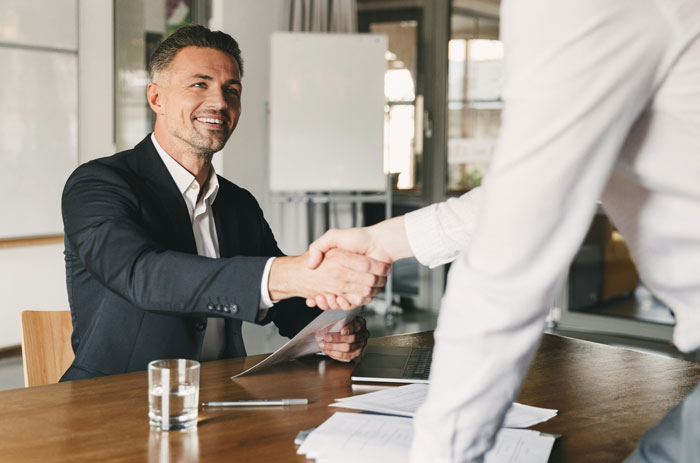 Person Can’t Grieve Late Colleague Until They Get Back At Their Toxic And Slimy Boss Person Can’t Grieve Late Colleague Until They Get Back At Their Toxic And Slimy Boss