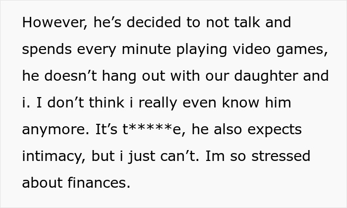 Manchild Busy Playing Games With GF’s Money, She Dumps Him After Financial Stress Torments Her Manchild Busy Playing Games With GF’s Money, She Dumps Him After Financial Stress Torments Her
